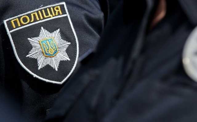 Ужгородські дільничні оперативно розкрили крадіжку продуктів з місцевого магазину. За даним фактом в поліції відкрили кримінальне провадження.