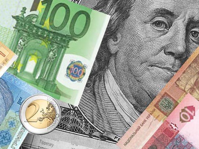 Національний банк зміцнив офіційний курс гривні до долара на 13 копійок. У той же час курс національної валюти до євро зріс відразу на 28 копійок.
