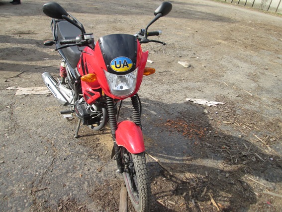 У с.Вонігово Тячівського району в минулі вихідні викрали з двору мотоцикл «Вайпер» вартістю 25 тисяч гривень. Його власник звернувся із заявою в поліцію, яка й розшукала транспортний засіб.