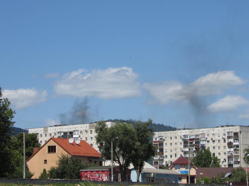 Станом на 10.00 ранку ситуація в Мукачеві залишається напруженою.