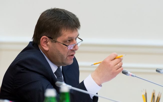 В Кабинете министров объяснили, зачем ввели абонплату за распределение газа для украинских потребителей.

