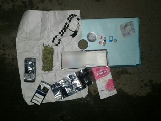 В 27-летнего жителя Перечина, который уже ранее судимый за наркопреступления, сотрудники полиции изъяли 36 граммов «марихуаны». По данному факту проводится расследование.