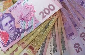25 листопада вартість гривні до долара на міжбанківському валютному ринку України на закритті торгів встановилися на рівні 15,025-15,325.