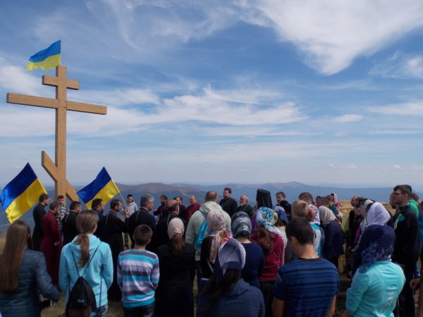 Четвертый и последний день молодежного лагеря «Молодежь ЗА примирение» пришелся на 24 августа – День Независимости Украины, сообщили в Мукачевской епархии УПЦ.