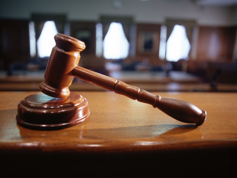 НАБУ подозревает судью Ужгородского горрайонного суда Закарпатской области в вымогательстве взятки. За положительное решение в споре стоимостью $60 тысяч он якобы рассчитывал получить 3500 евро.