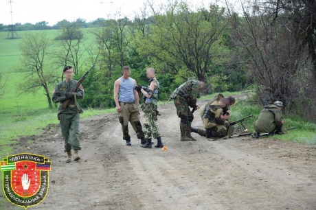В рамках інтернаціональної бригади, що воює на боці сепаратистів Донбасу, було створено чесько-словацький підрозділ.
