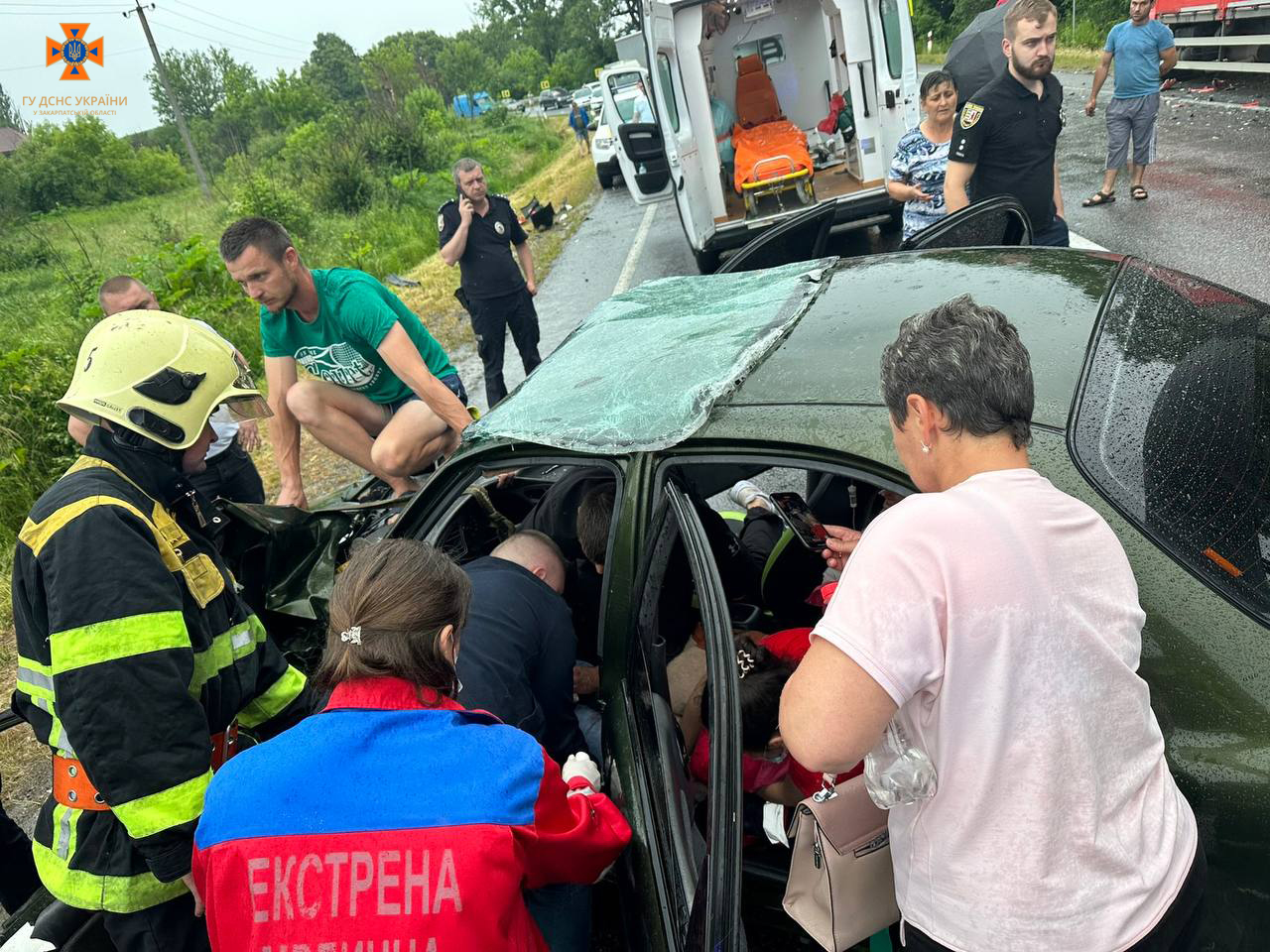 ДТП на Закарпатті: стало відомо нові деталі моторошної події (ФОТО)