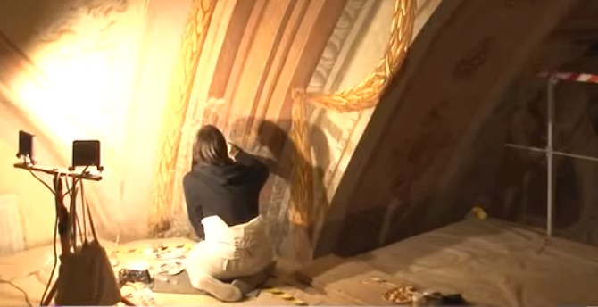 "Сотні годин роботи та з десяток літрів фарби": в Ужгороді майже закінчили реставрацію в соборі (ВІДЕО)