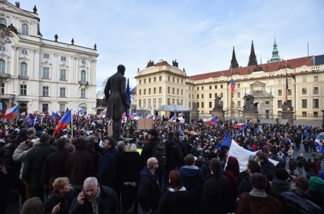 У Празі проходять демонстрації протесту проти ісламу, які організували чеські антимігрантські організації.