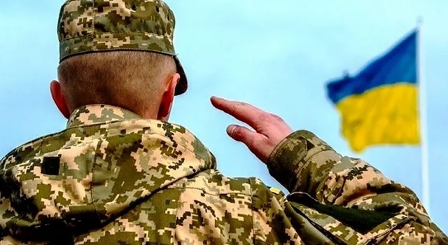 В Україні введений воєнний стан та триває загальна мобілізація. Призову підлягають військовозобов’язані чоловіки від 18 до 60 років.