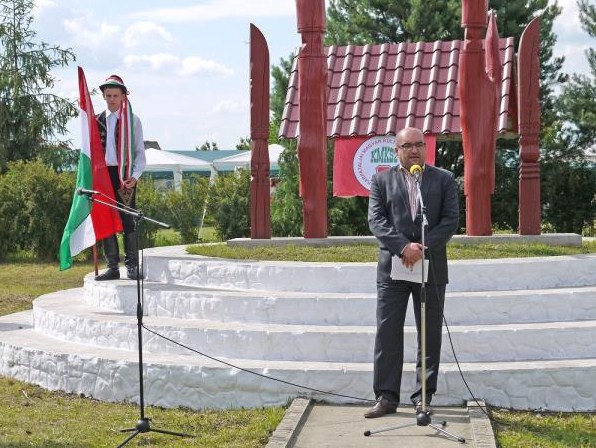 Про це політик сказав на ХХ-ій ювілейній церемонії у меморіальному Парку Гонфоглолашу (“Здобуття батьківщини угорцями”).
