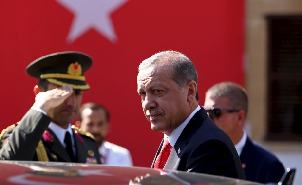 Премьер-министр Турции Ахмет Давутоглу подтвердил в пятницу достижения соглашения с США по борьбе с ИД, однако детали раскрывать не стал.