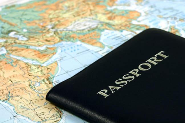 Черга на оформлення паспорту в Сімферополі перевищила 7 тис. осіб
