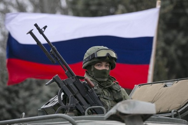 Російські військові й надалі знаходяться на території України.