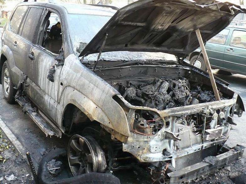 Вчора, 12 червня, у Білій Церкві сталася пожежа в автомобілі «Toyota Land Cruiser Prado».


