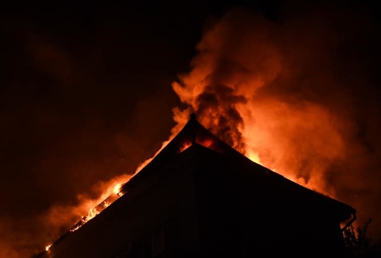 Вчора у Виноградові вирувала пожежа.