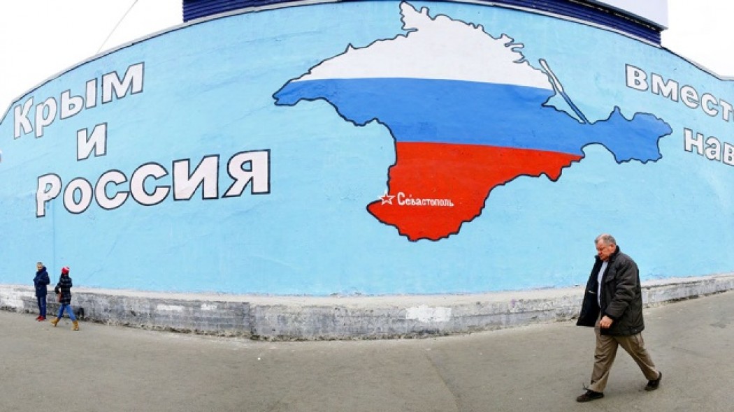 Россия будет вынуждена «скорректировать» программу развития оккупированных Крыма и Севастополя, в частности, перенести на более поздние сроки финансирование некоторых позиций этой программы, заявил министр экономического развития