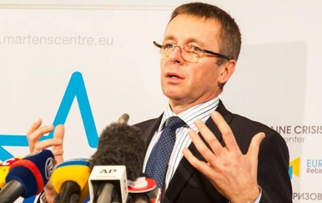 Колишній віце-прем’єр і міністр фінансів Словаччини Іван Міклош підтвердив готовність обійняти посаду в уряді України, але за умови, що йому збережеться його словацьке громадянство.