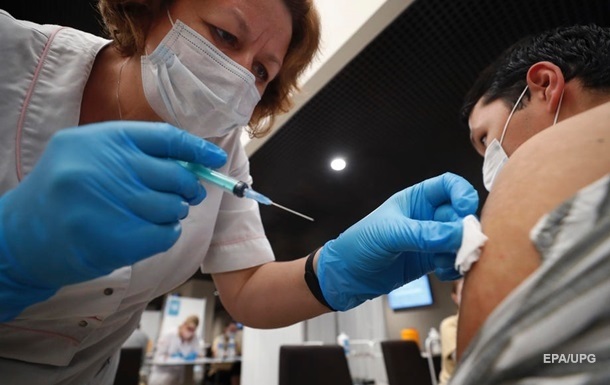 Украинцам рассказали, что такое побочные реакции после вакцинации, и как отличить нормальные от опасных.