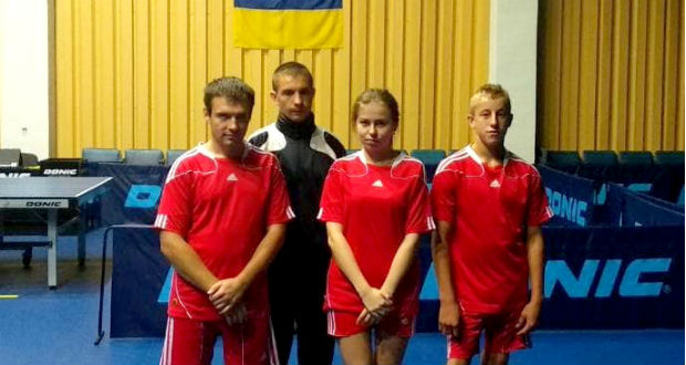 У Чернігові відбувся всеукраїнський турнір з настільного тенісу серед осіб з обмеженими фізичними вадами, в якому взяли участь представники 18 областей країни.  
