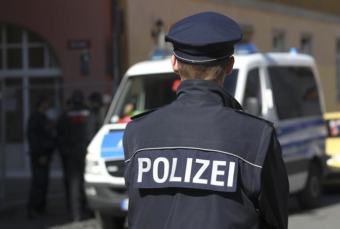 Як вважають в німецькій поліції, без стіни неможливе налагодження ефективного контролю за потоками біженців.