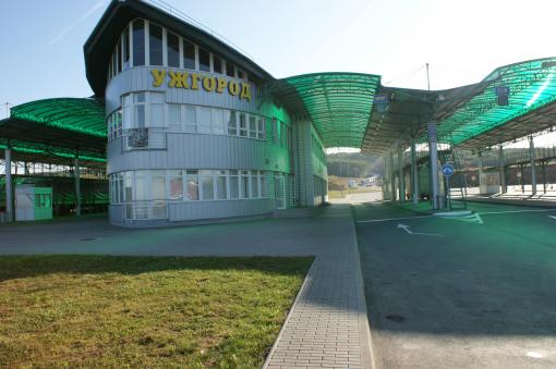 Днями сусідня Словаччина заявила про намір провести реконструкцію пункту пропуску «Вишнє Нємецке – Ужгород» на українсько-словацькому кордоні. 