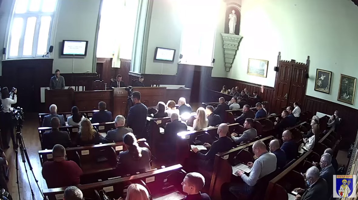 Відповідне рішення прийняли під час сьогоднішньої сесії міської ради в Мукачеві.

