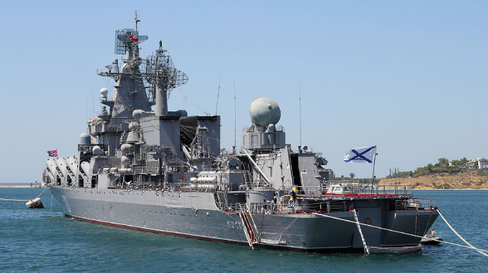 Ракетный крейсер был флагманом ВМФ России.