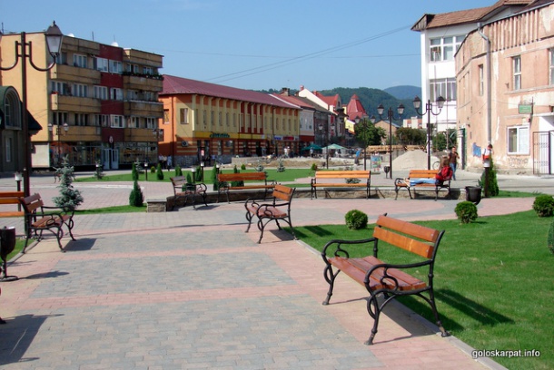 Нещодавно хустська делегація з робочим візитом відвідала чеські міста Маріанські Лазні та Кутна-Гора. 