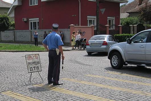 Вчора, 30 червня, близько 14:30 по вул. Садовій у м.Мукачеві сталася дорожньо-транспортна пригода за участі пішохода.