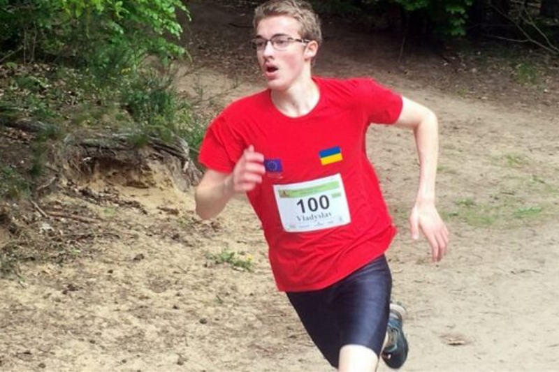 16-річний бігун з Хустщини подолав дистанцію довжиною у п’ять з половиною кілометрів.