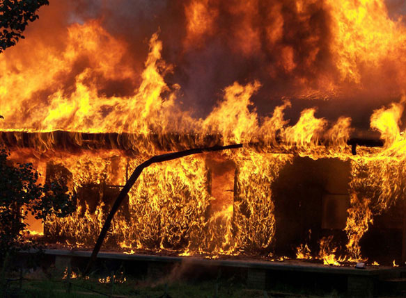 Про випадки пожеж повідомляють в У ДСНС у Закарпатській області.
