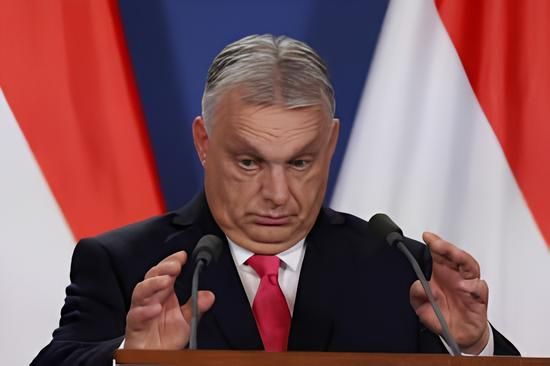 Орбан звинуватив Зеленського у тиску: "Угорці не хочуть гинути за Україну"