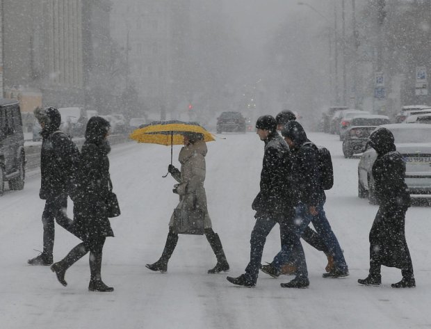 17 та 18 лютого в Україні очікується доволі тепла погода, однак у неділю атмосферний фронт спричинить опади.
