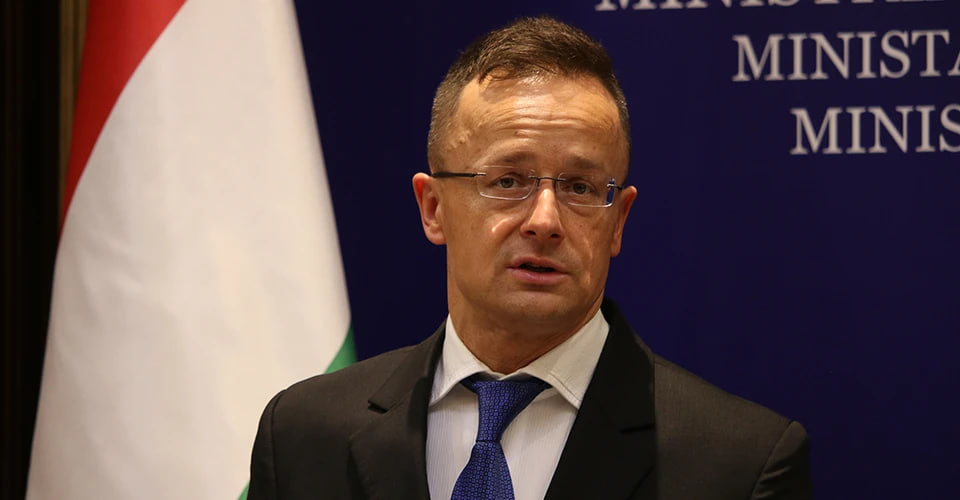 Сіярто пояснив, чому Україна не повинна вступати до Євросоюзу (ВІДЕО)