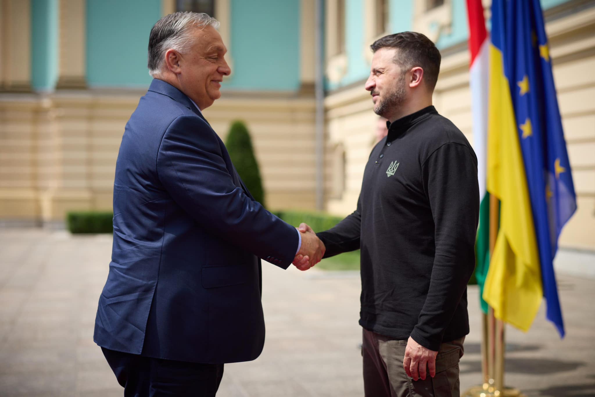 Підтримка українців за кордоном: Зеленський і Орбан домовилися про відкриття школи в Угорщині (ФОТО)