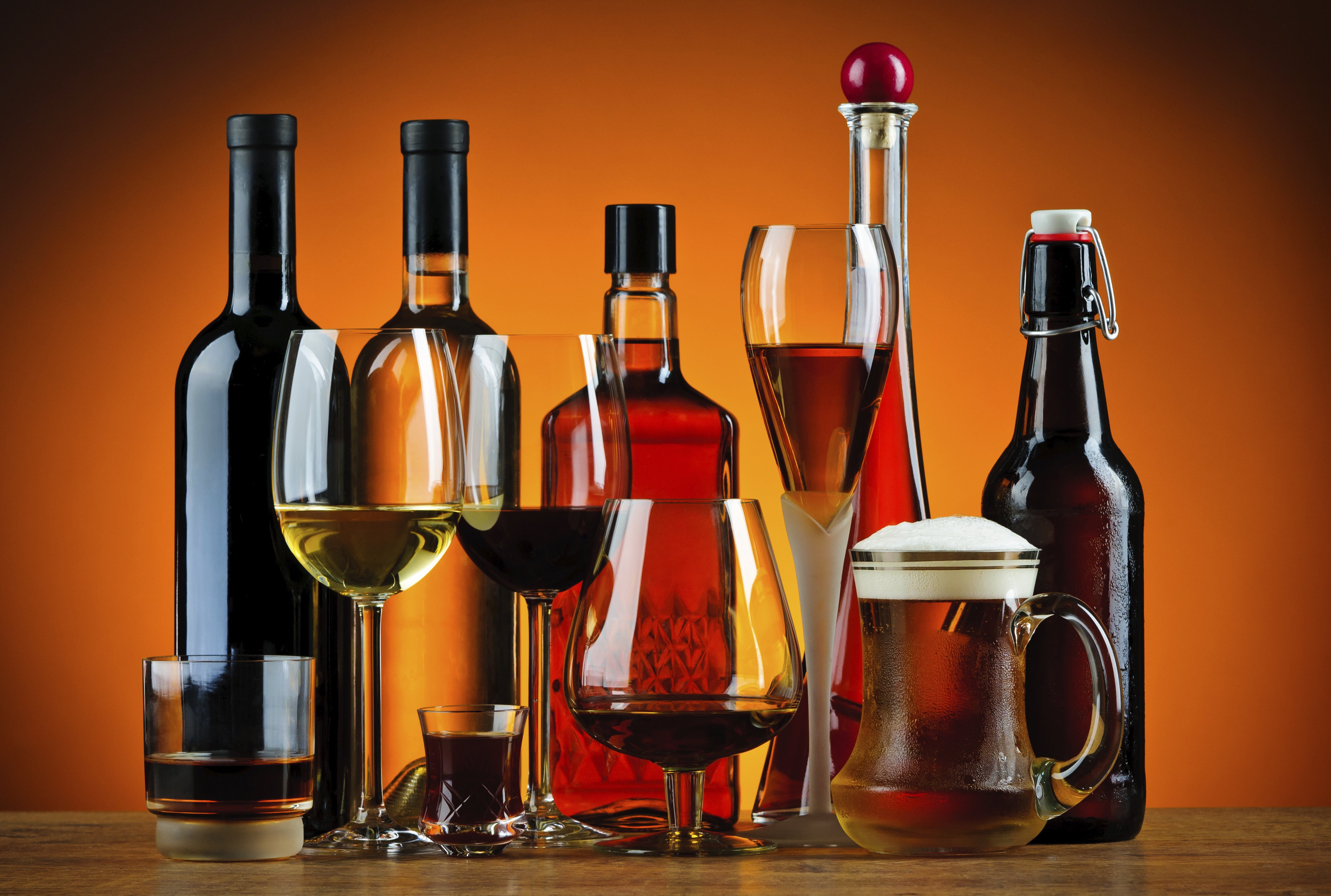 На Закарпатье с 23 апреля ослабят ограничения на продажу алкогольной продукции. 