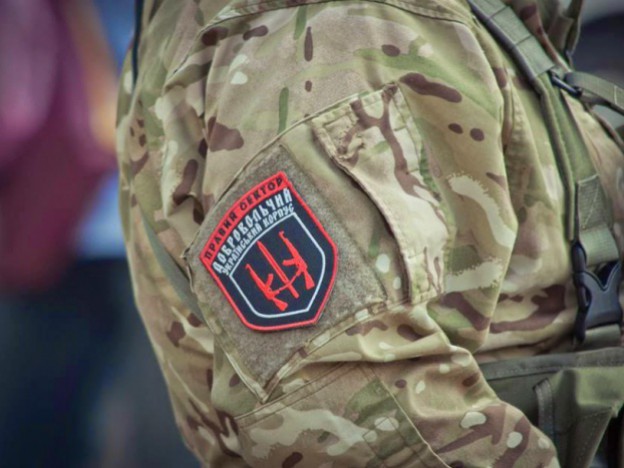 По мнению Президента Украины, добровольческие батальоны обязаны интегрироваться в Вооруженные силы.