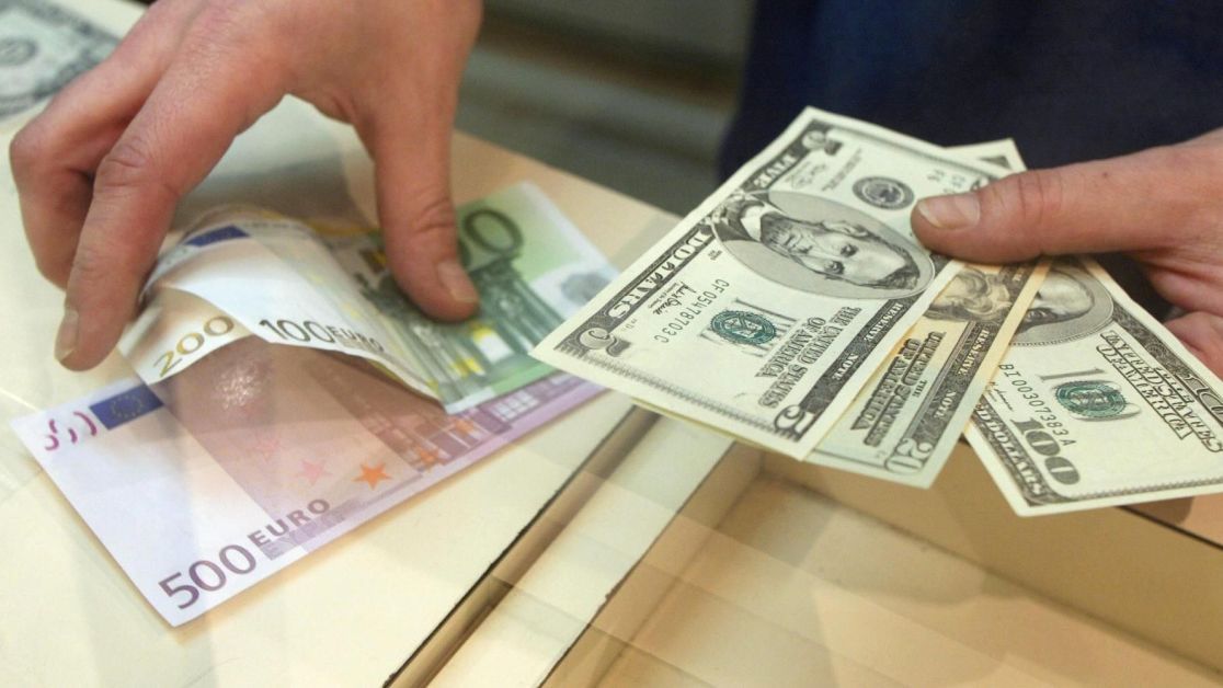 Курс валют на 29 грудня: що відбувається з доларом та євро сьогодні 