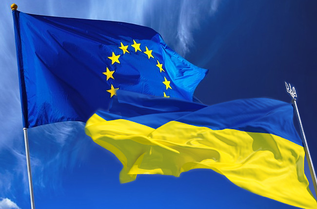 Евросоюз и Украина в ближайшее время создадут совместную антикоррупционную команду, которая будет отслеживать использование средств, предоставленных Киеву со стороны ЕС, для предотвращения потенциальным коррупционным злоупотреблениям.
