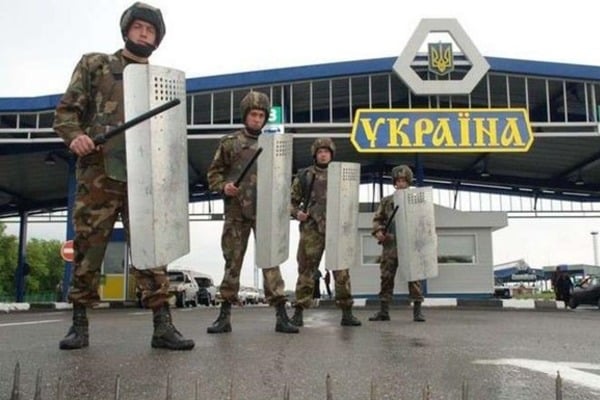 РФ готова на возвращение Украине контроля над границе в оккупированной части Донбасса, но при условии, что пограничники будут набираться из местного населения, то есть из рядов террористов так называемых ДНР и ЛНВ.