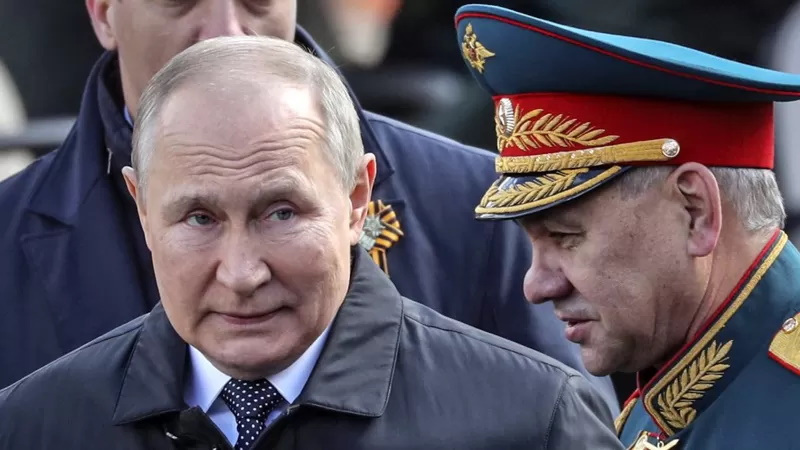 Руководители внешней и военной разведки Эстонии заявили, что Кремль проводит реструктуризацию и расширяет свою армию в ожидании конфликта с НАТО.