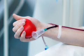Закарпатська станція переливання крові закликає небайдужих здати кров.