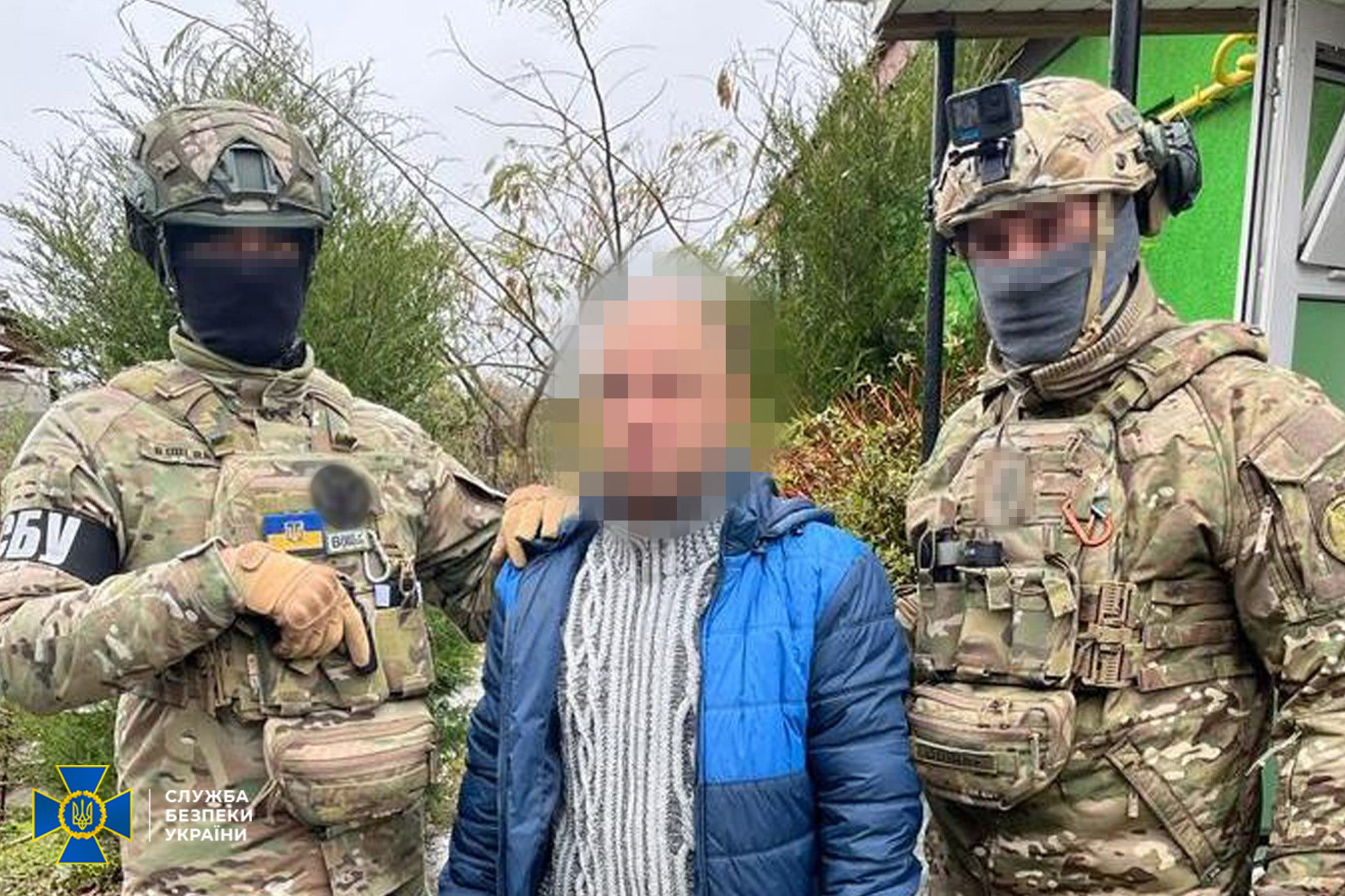 На Херсонщині співробітники СБУ затримали чоловіка, який під час окупації регіону один з перших запропонував окупантам свою допомогу у війні проти України.