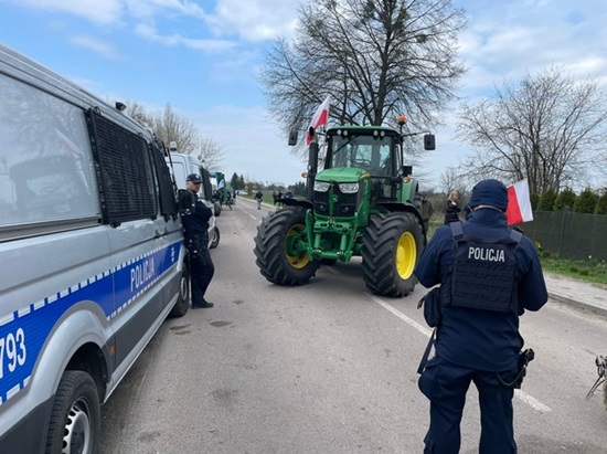 У Польщі 24 січня починається загальнонаціональний протест фермерів з вимогами щодо захисту їхнього бізнесу від імпорту з третіх країн, зокрема України.