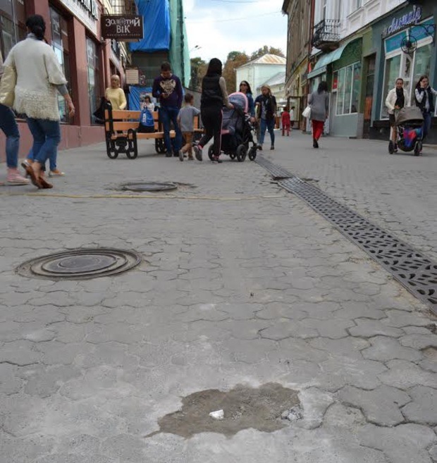 Напередодні святкування Дня Ужгорода в місті було відкрито іноваційний туристичний маршрут «Стежками історій». 