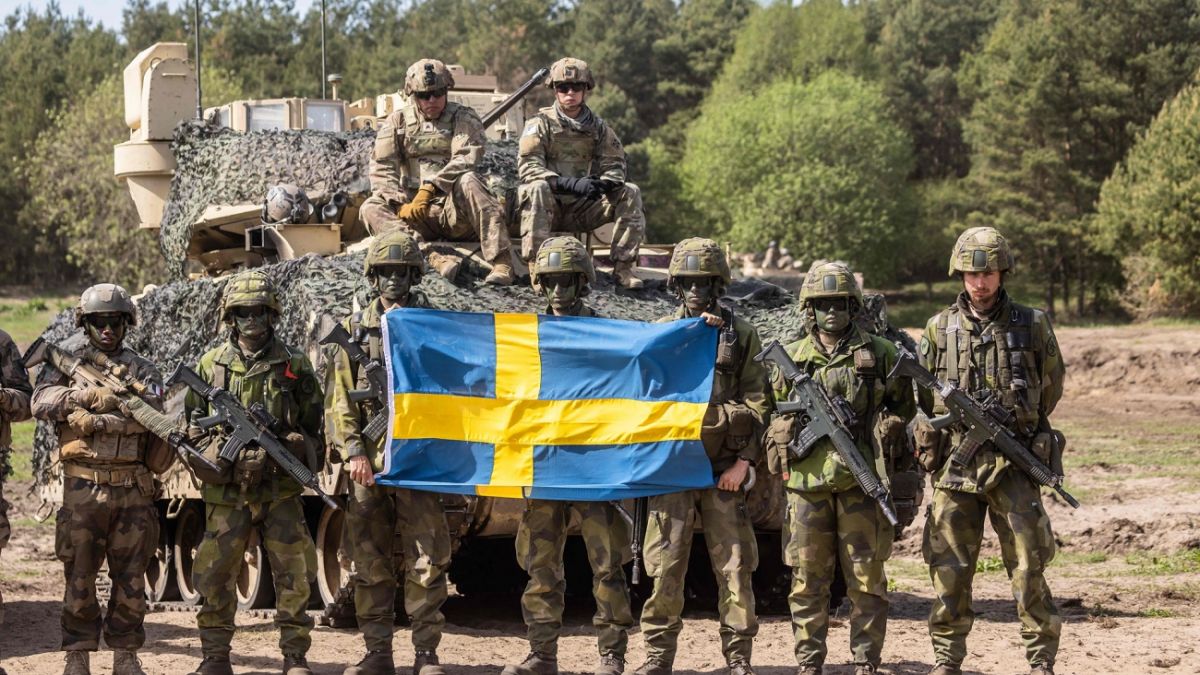 Швеция повышает обороноготовность из-за возможных российских угроз — WSJ