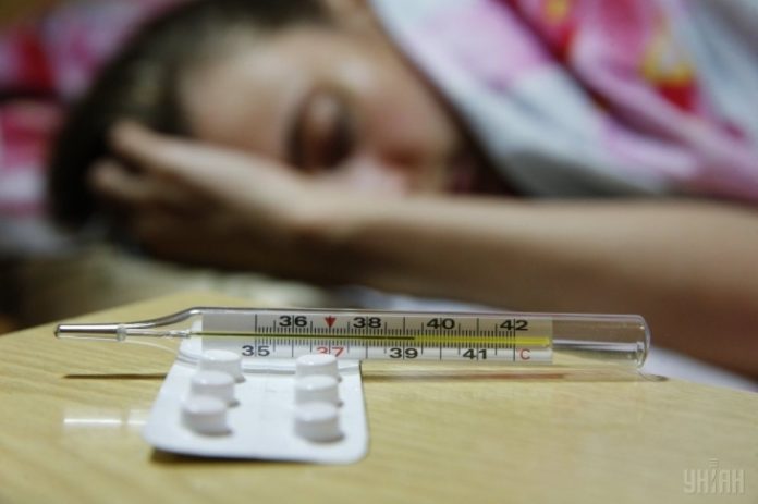 За даними прес-служби Міністерства охорони здоров’я, грип та ГРВІ стрімко поширюються по Україні. 