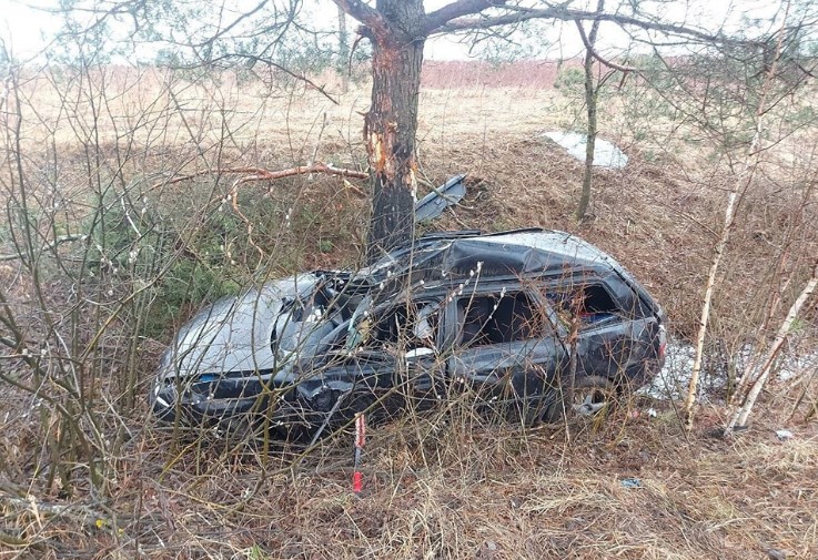 Сьогодні, 17 березня, на автодорозі «Київ-Ковель-Ягодин» неподалік села Маюничі сталася смертельна ДТП. Поліцейські вже розпочали розслідування.