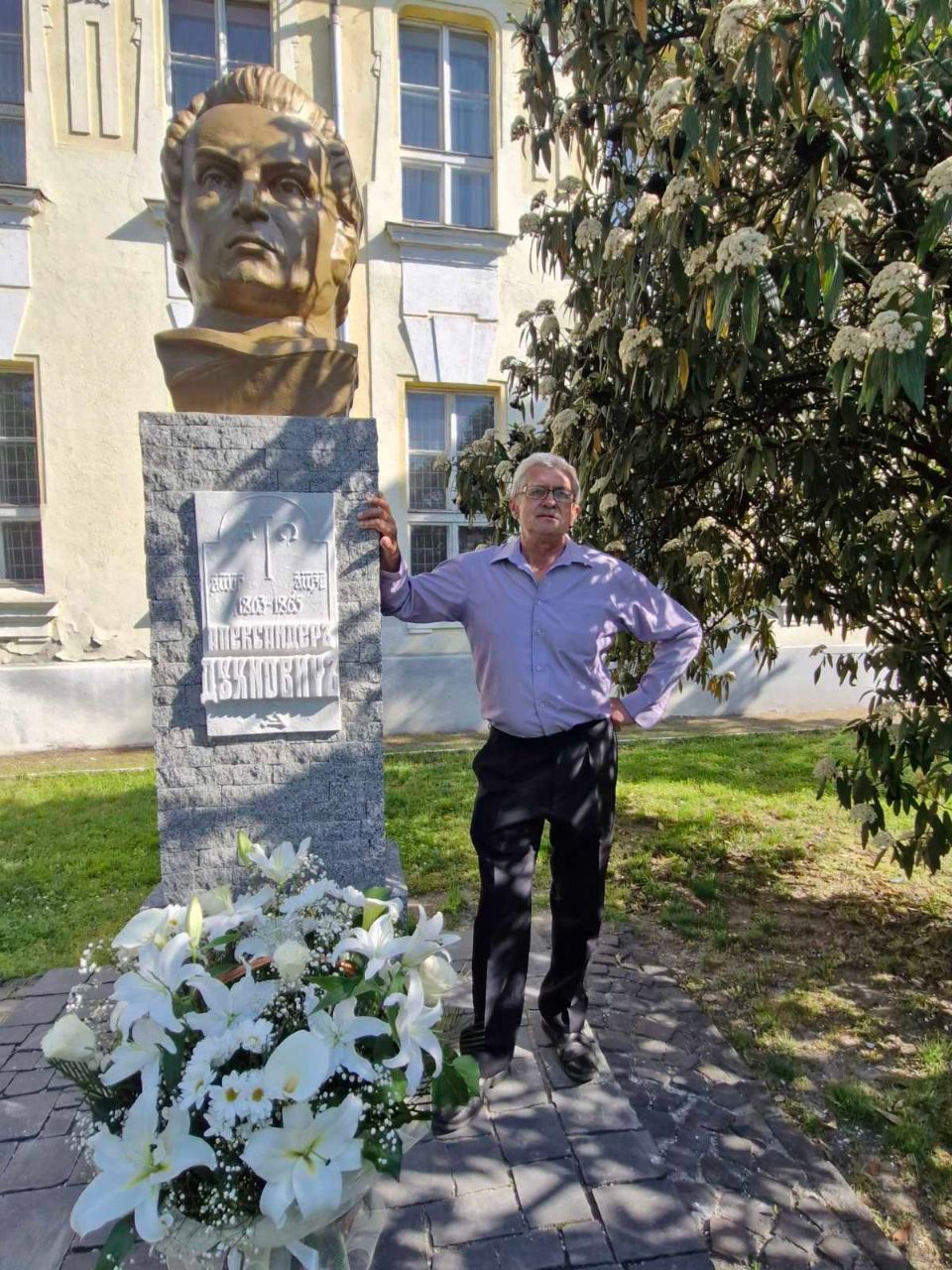 "Це було рівно 100 років тому": у Виноградові вшанували Духновича біля нового пам’ятника (ФОТО)
